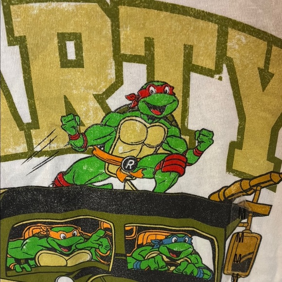 NWT Teenage Mutant Ninja Turtles white cotton Tshirt graphic tee kids size M - Picture 6 of 10